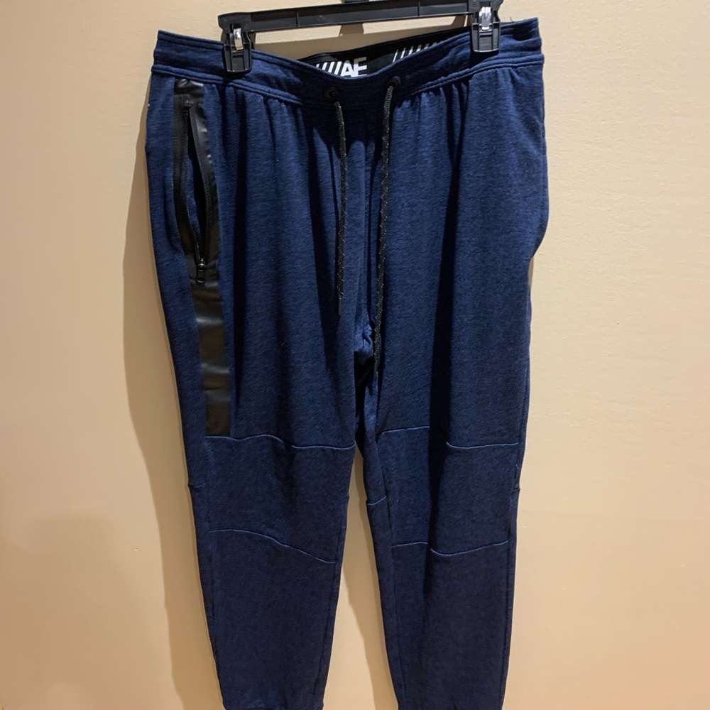 American Eagle Joggers